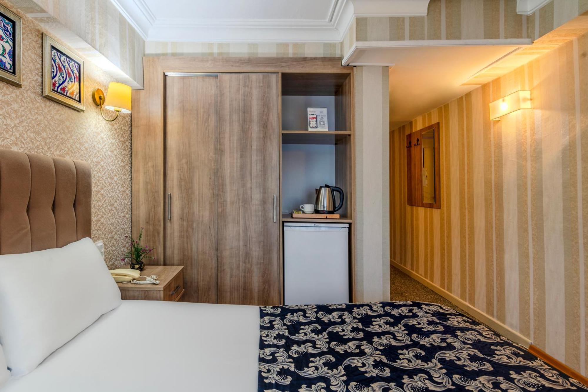 Hamit Hotel איסטמבול מראה חיצוני תמונה