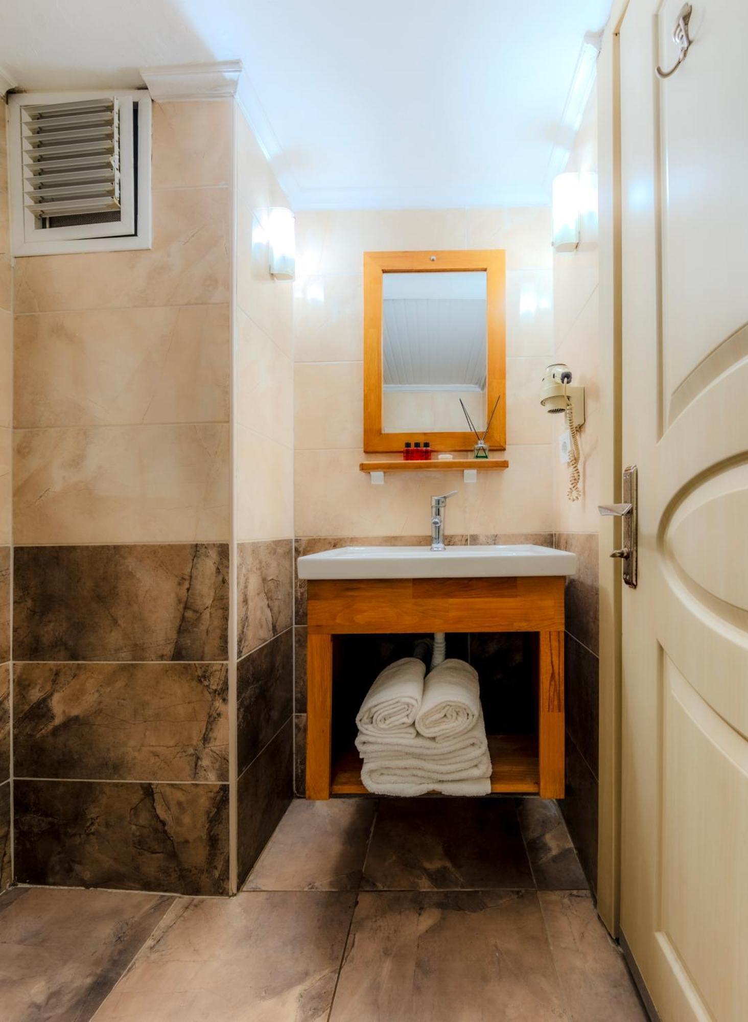 Hamit Hotel איסטמבול מראה חיצוני תמונה